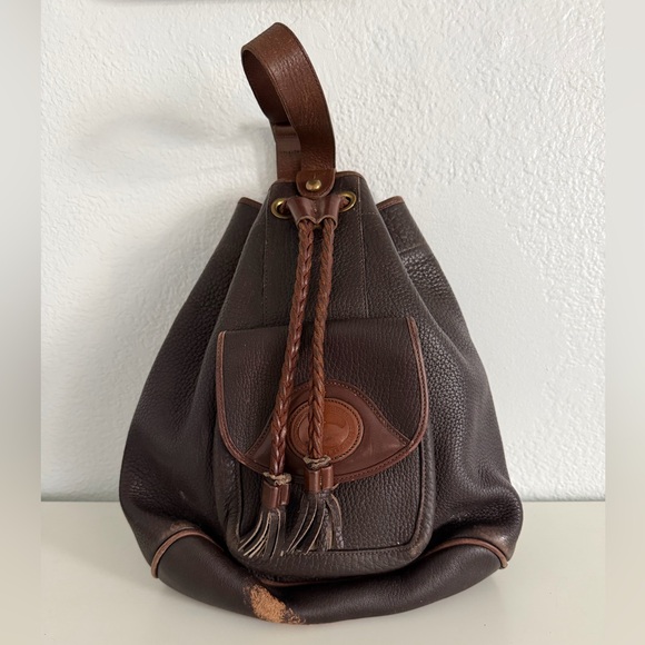 Vintage Dooney and Bourke bucket bag - Picture 2 of 8